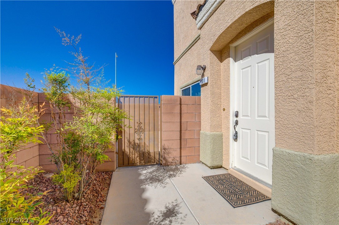 4036 Smokey Fog Avenue 2