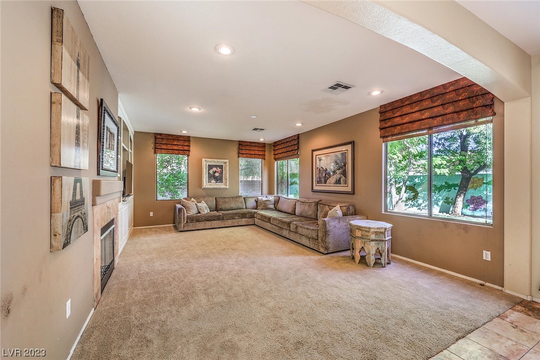 5304 Rizari Court