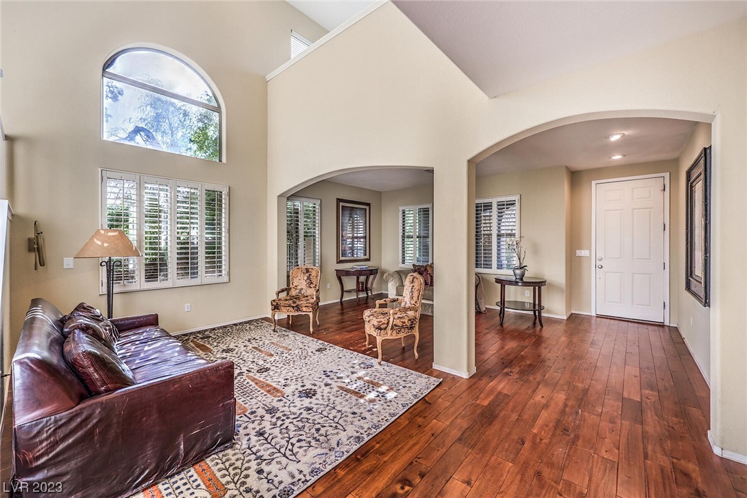 5304 Rizari Court