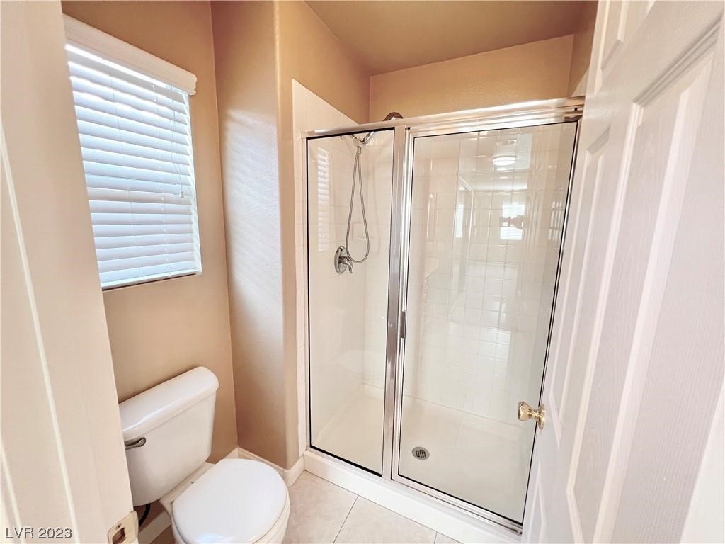 6043 Journeys End Street