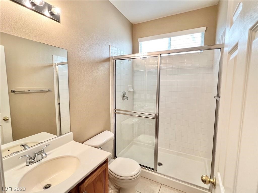 6043 Journeys End Street