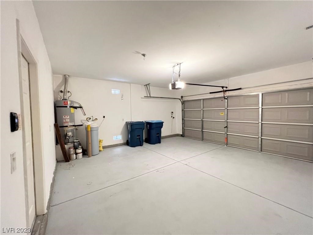 6043 Journeys End Street