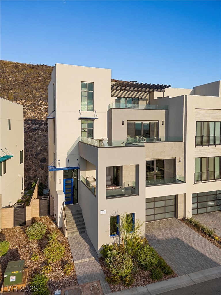 418 Tranquil Peak Court