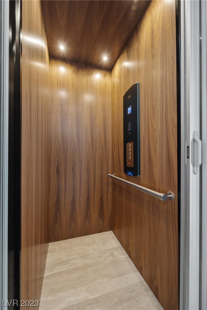 418 Tranquil Peak Court