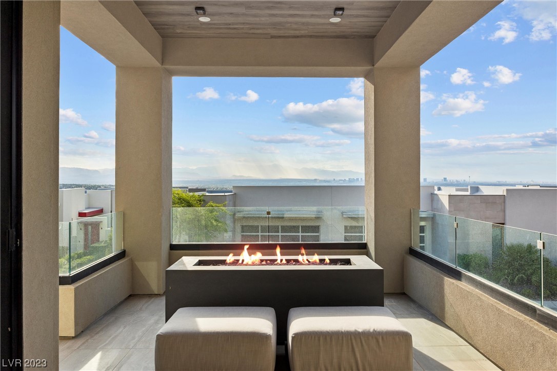 418 Tranquil Peak Court