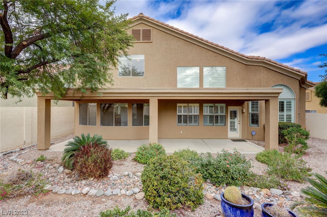9813 Dusty Winds Avenue