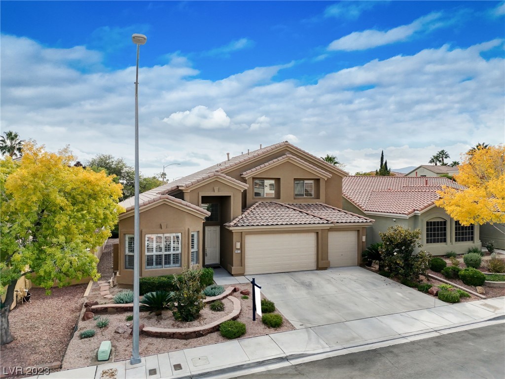9813 Dusty Winds Avenue