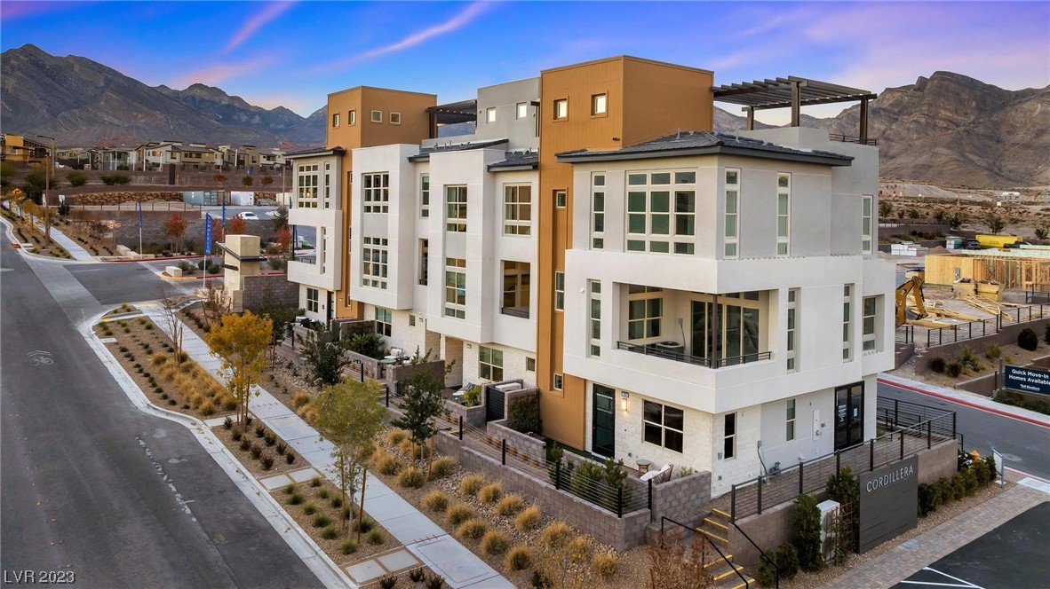651 Sentinel Spire Street