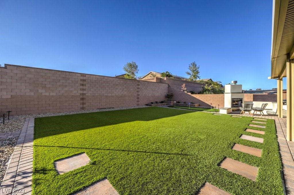 5889 Temple Ridge Court