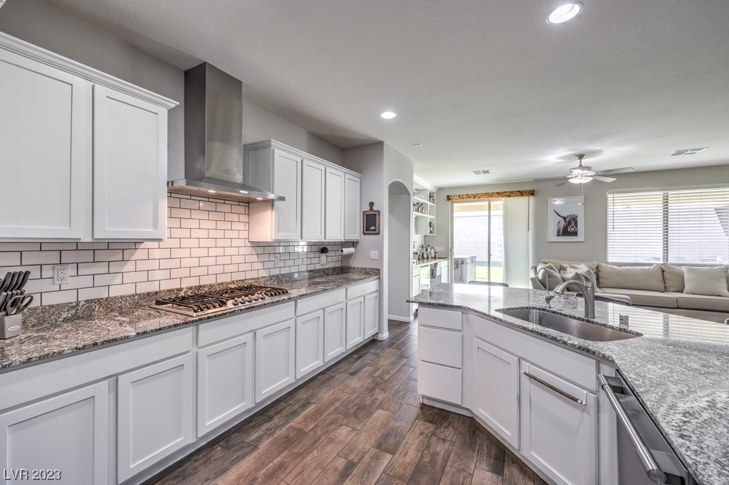 5889 Temple Ridge Court