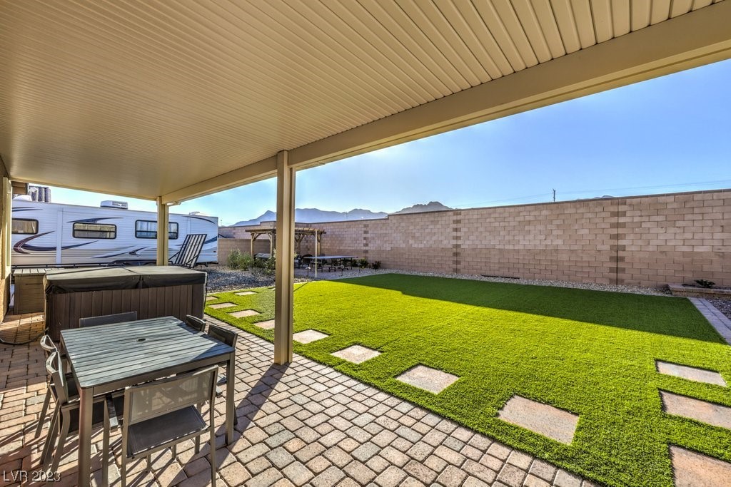 5889 Temple Ridge Court