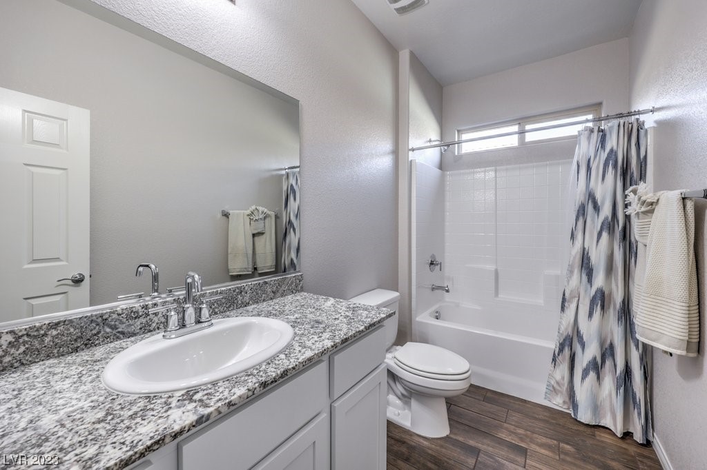 5889 Temple Ridge Court