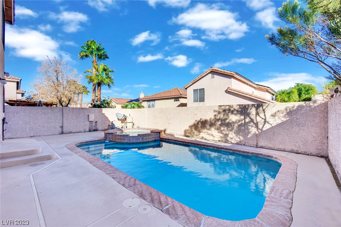 7594 Treasure Chest Street