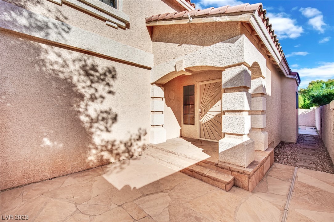 7594 Treasure Chest Street