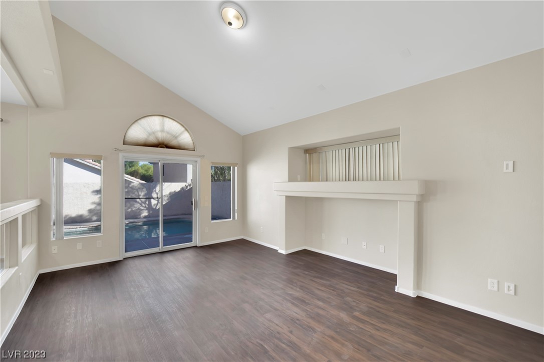 7594 Treasure Chest Street