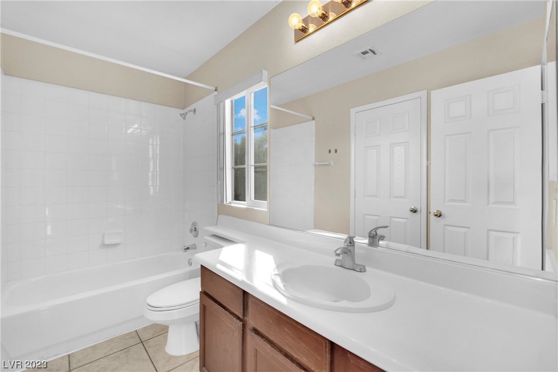 7594 Treasure Chest Street