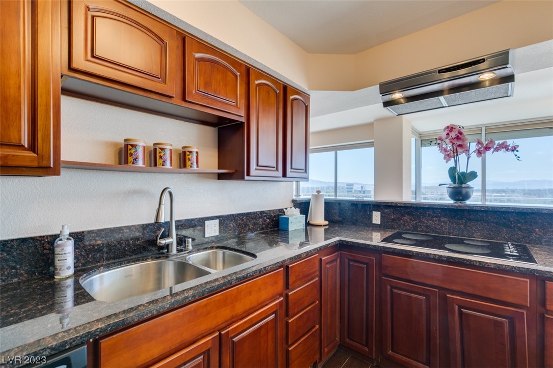 3111 Bel Air 8F