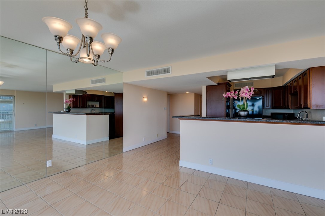 3111 Bel Air 8F