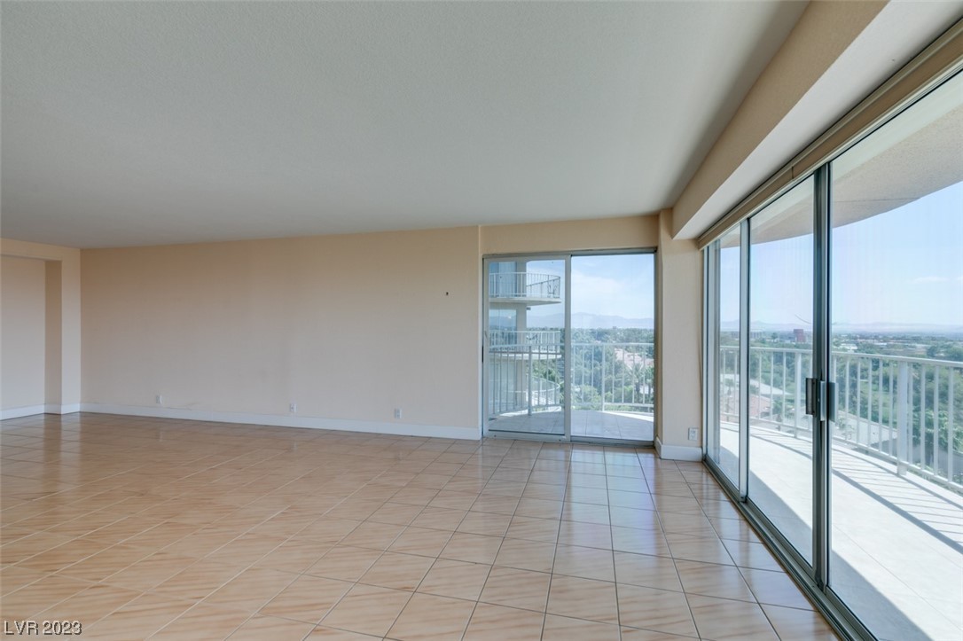 3111 Bel Air 8F