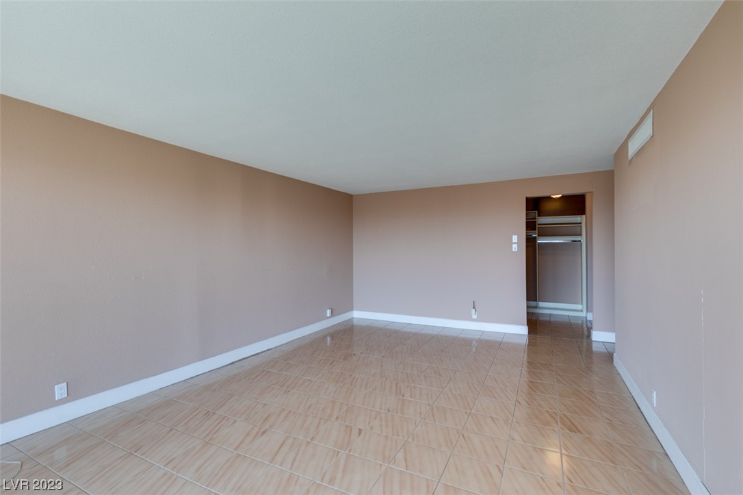 3111 Bel Air 8F