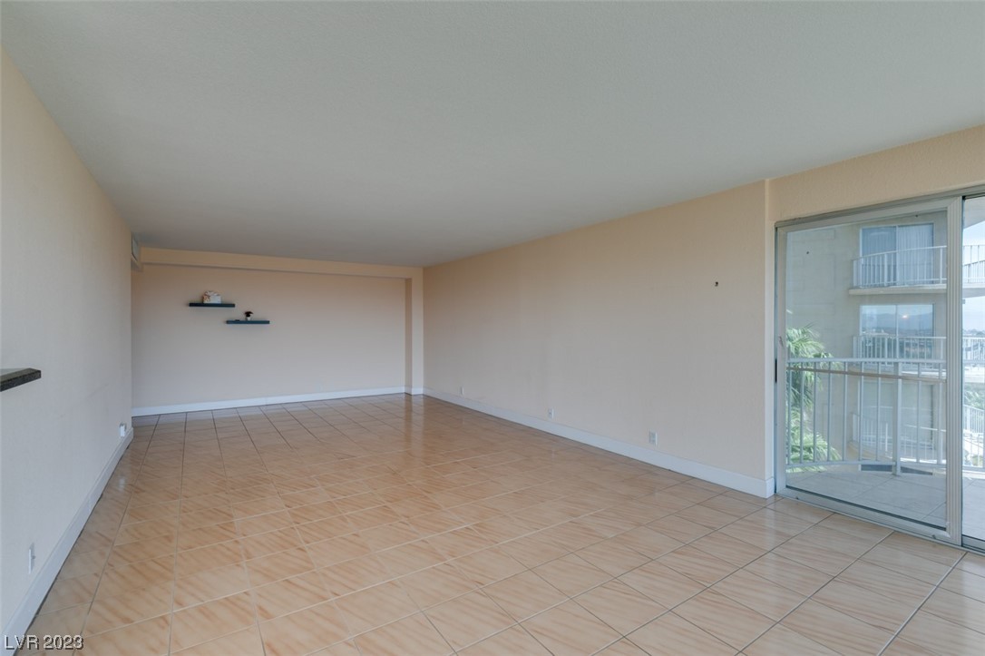 3111 Bel Air 8F