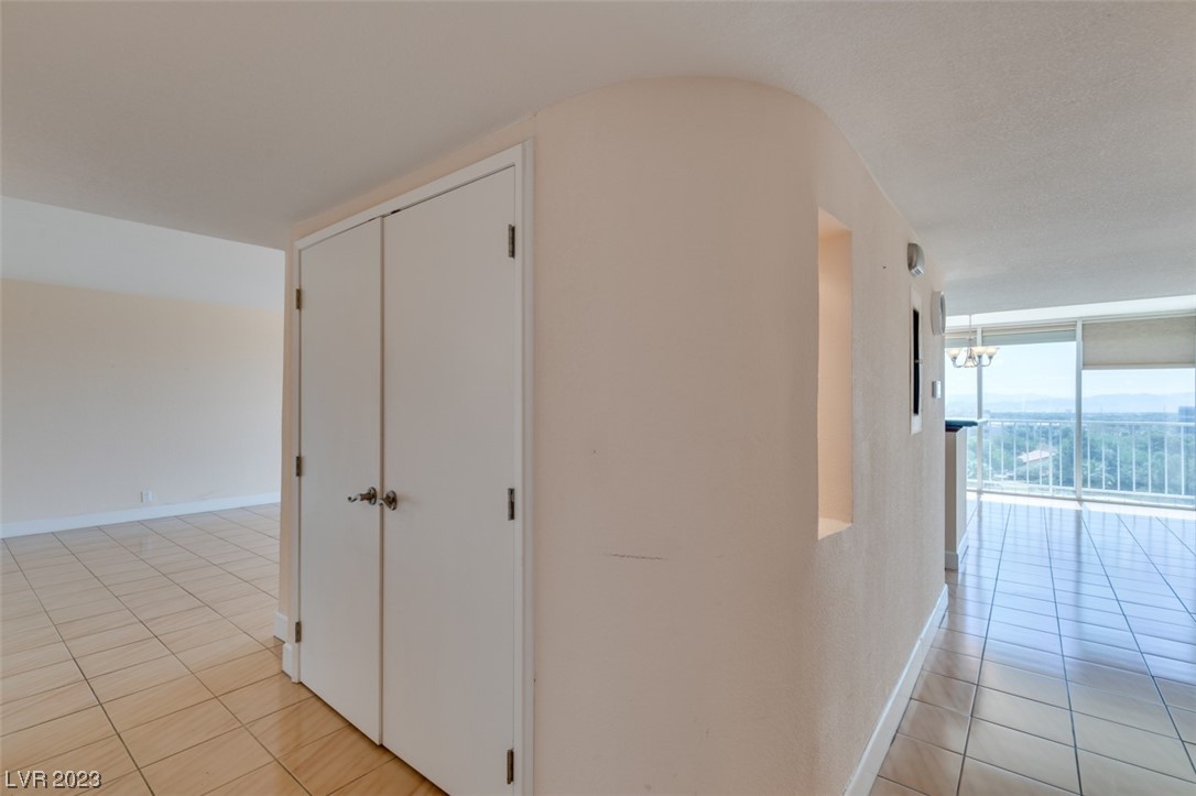3111 Bel Air 8F