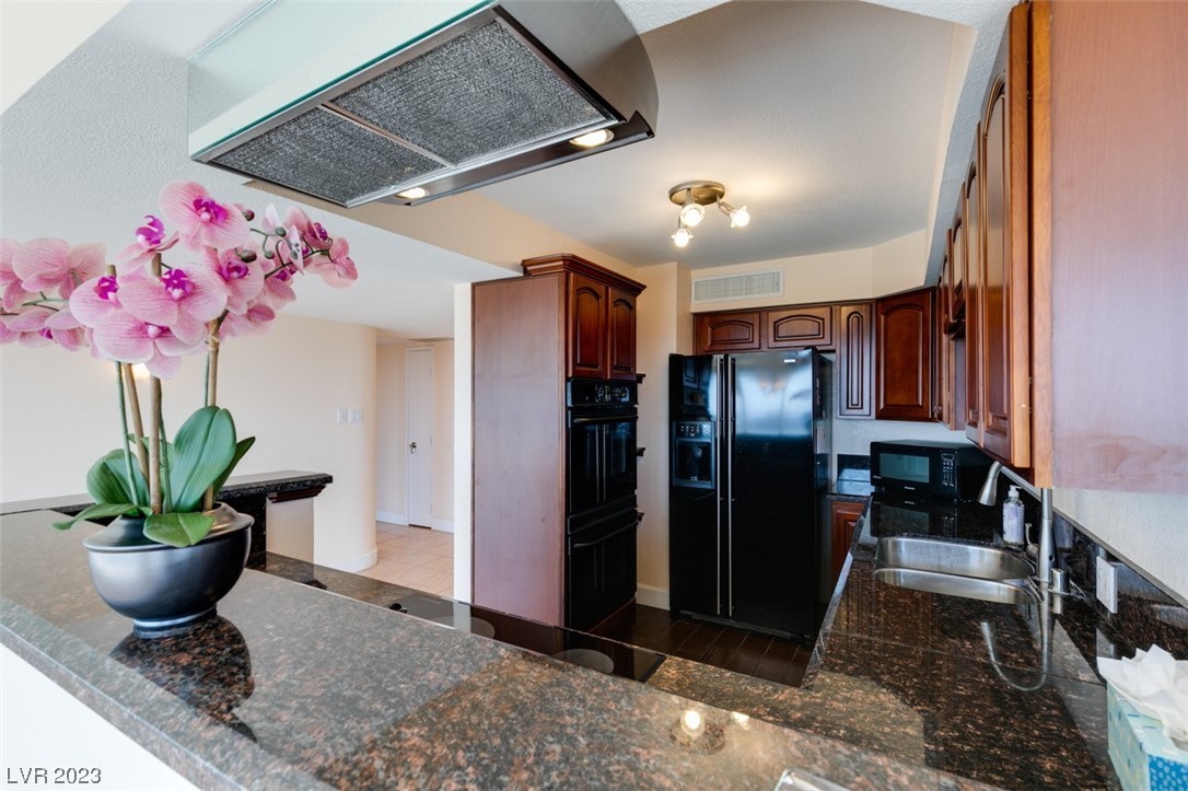 3111 Bel Air 8F