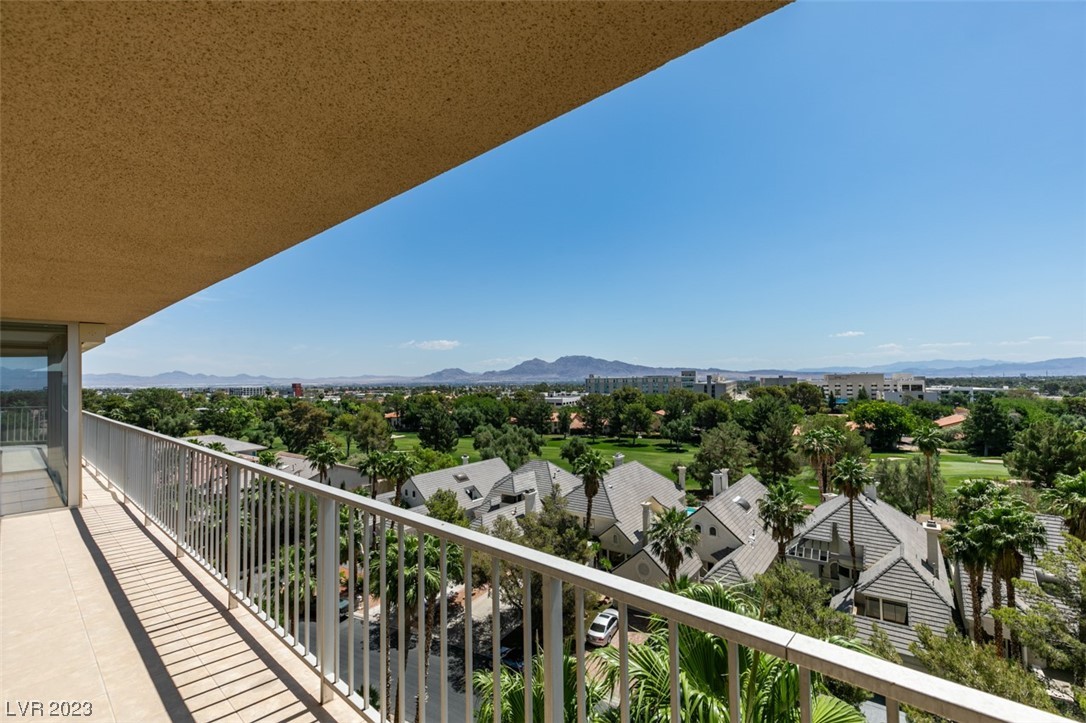 3111 Bel Air 8F