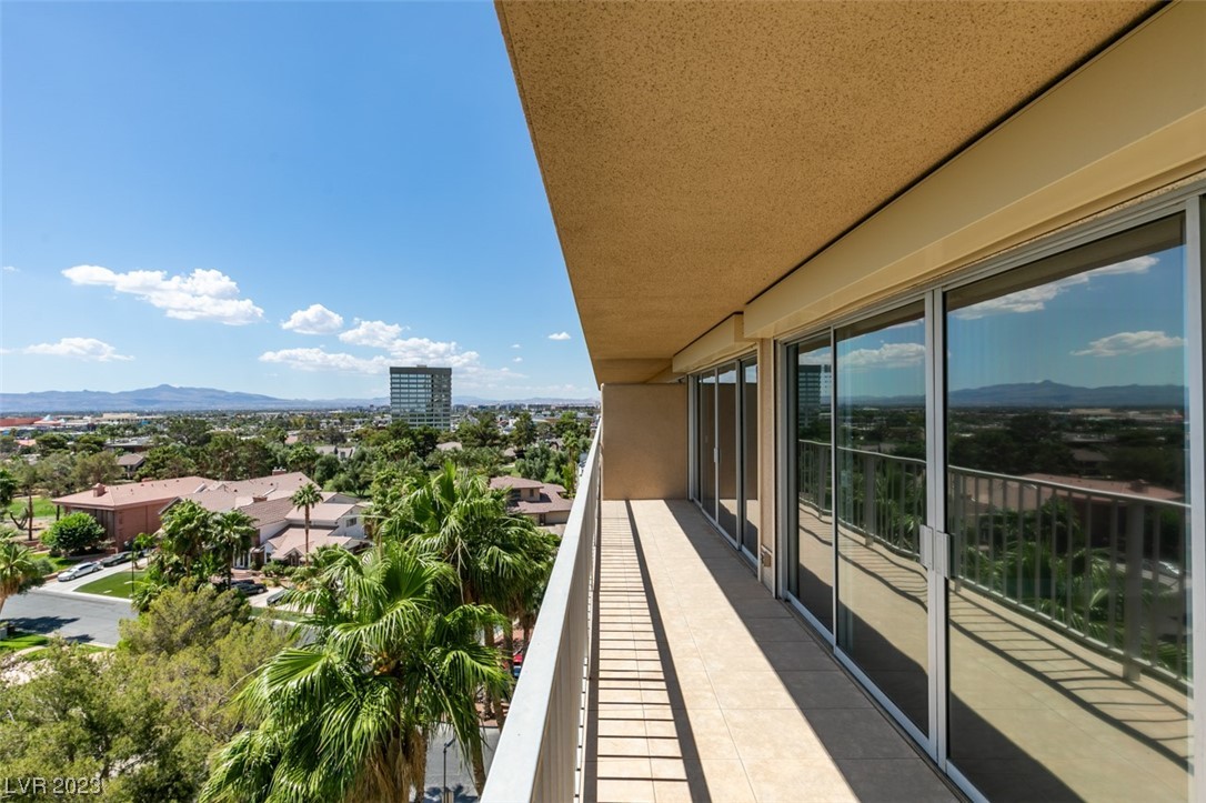 3111 Bel Air 8F