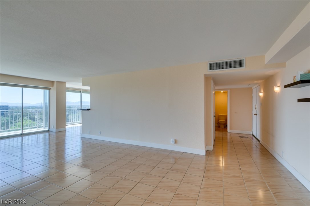 3111 Bel Air 8F