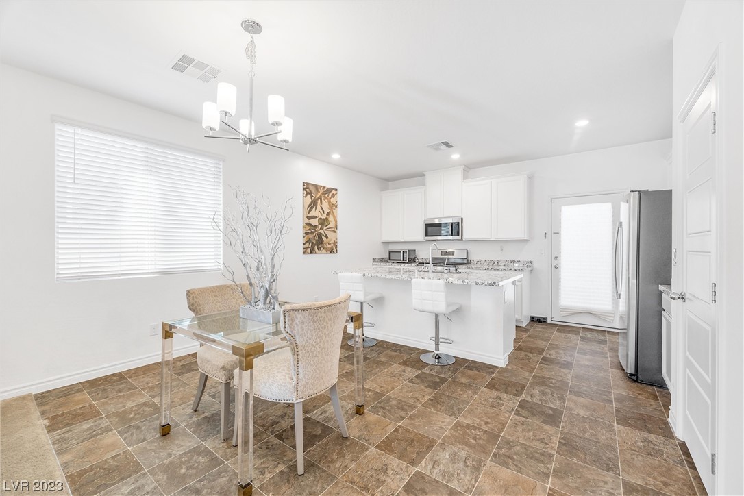 1134 Edel Hest Avenue