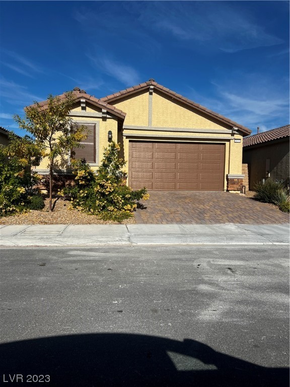 1134 Edel Hest Avenue