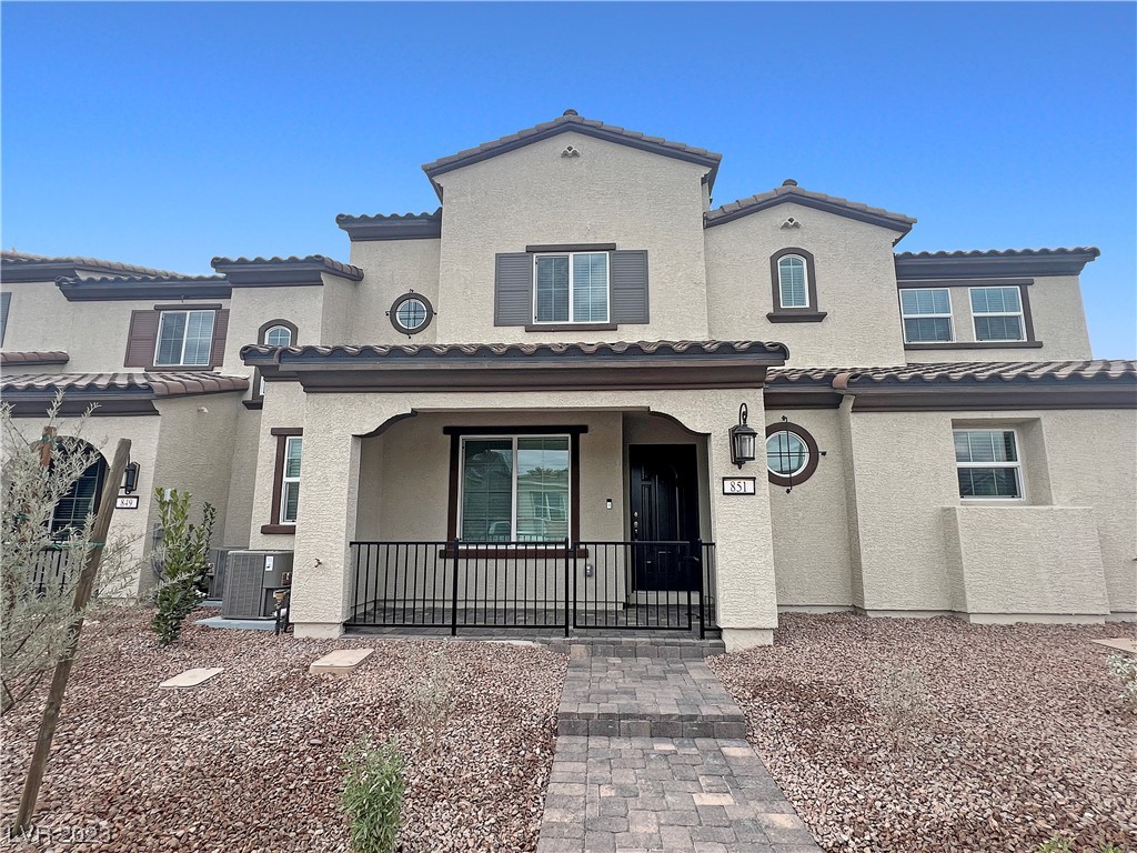 851 Watford Place