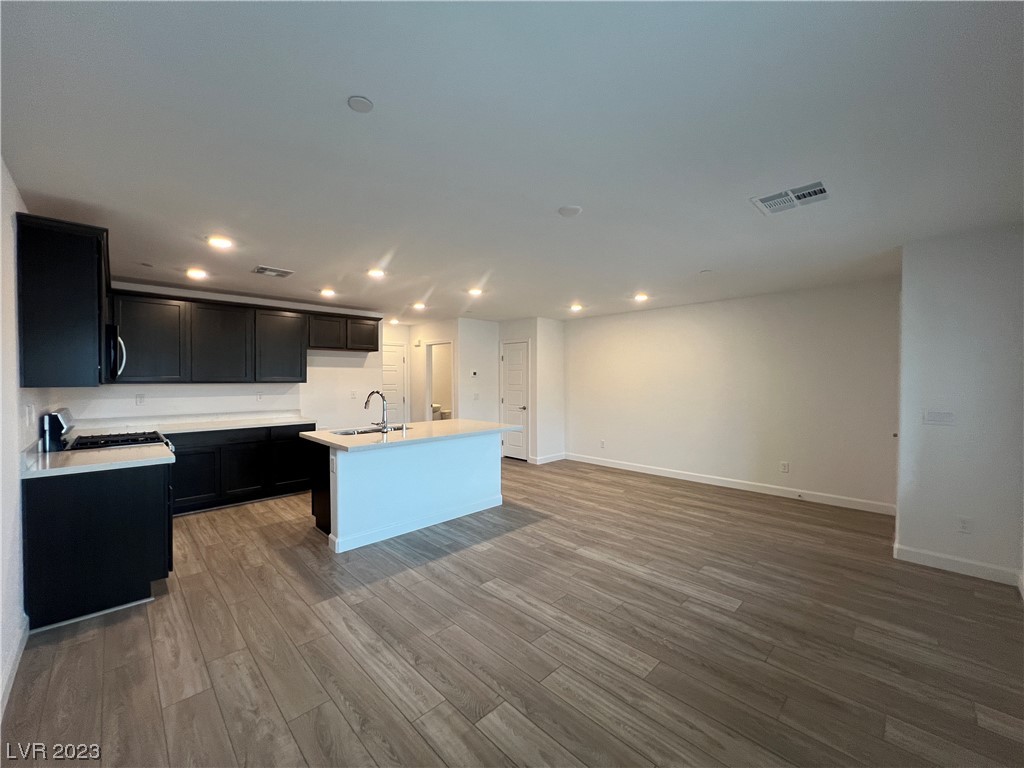 851 Watford Place