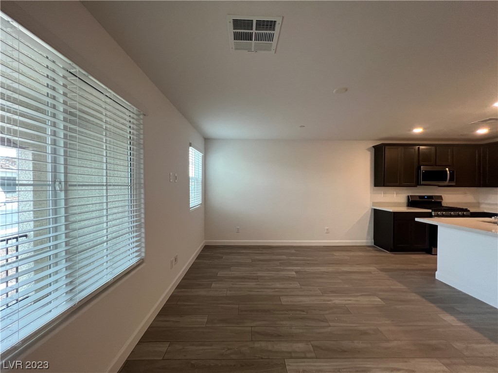 851 Watford Place