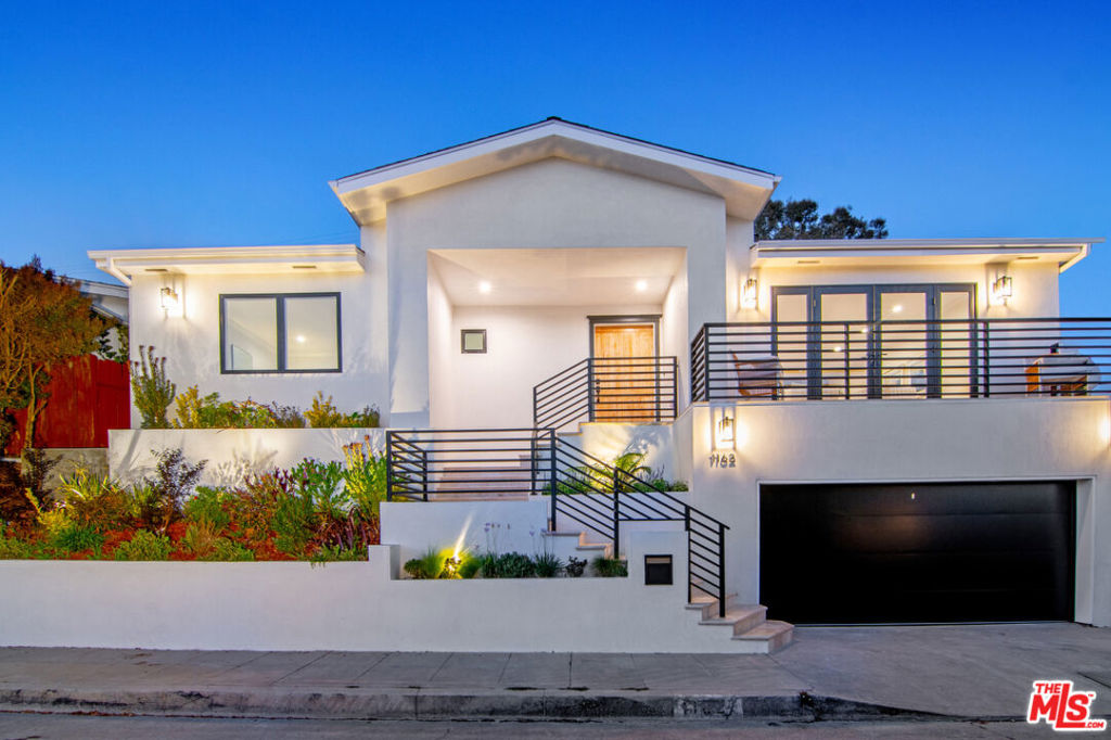 1162 Daniels Drive