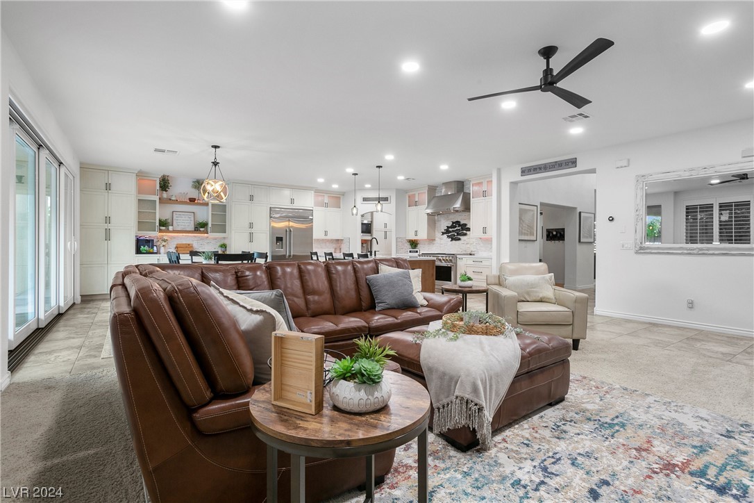 7277 Sashaying Spirit Court