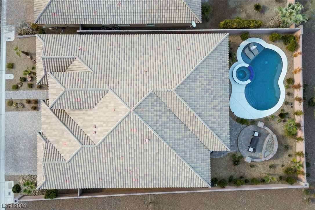 2504 Chateau Napoleon Drive