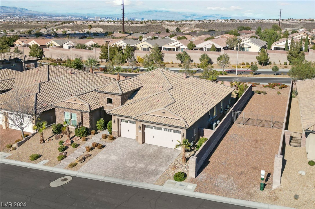 2504 Chateau Napoleon Drive