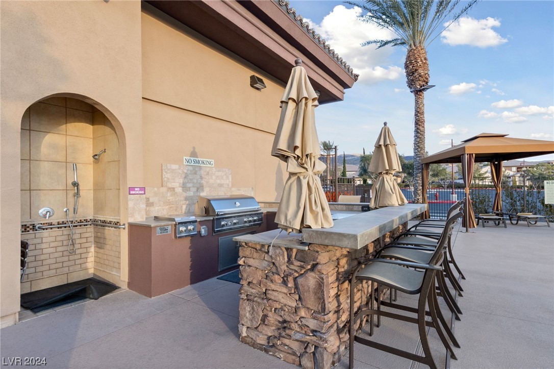 2504 Chateau Napoleon Drive