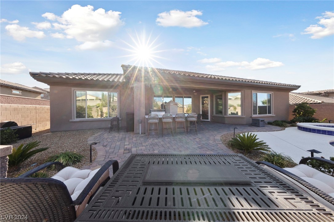 2504 Chateau Napoleon Drive