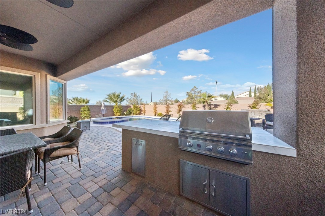 2504 Chateau Napoleon Drive