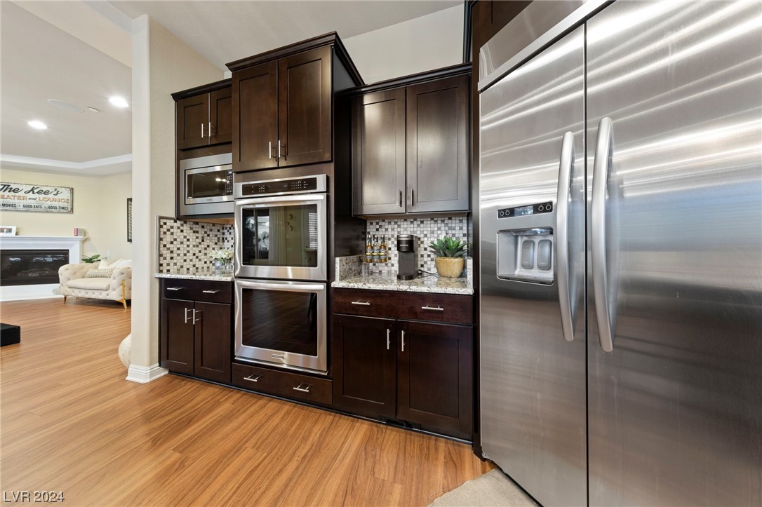 2504 Chateau Napoleon Drive