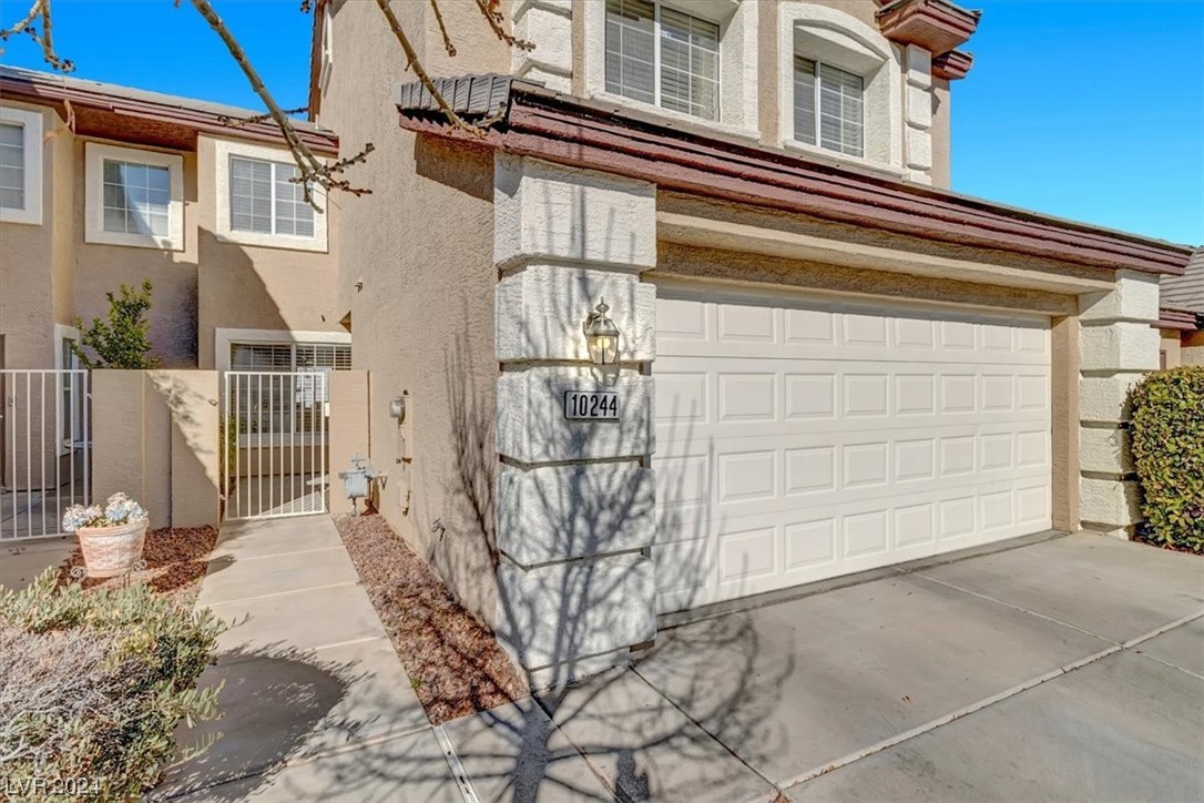 10244 Amber Hue Lane