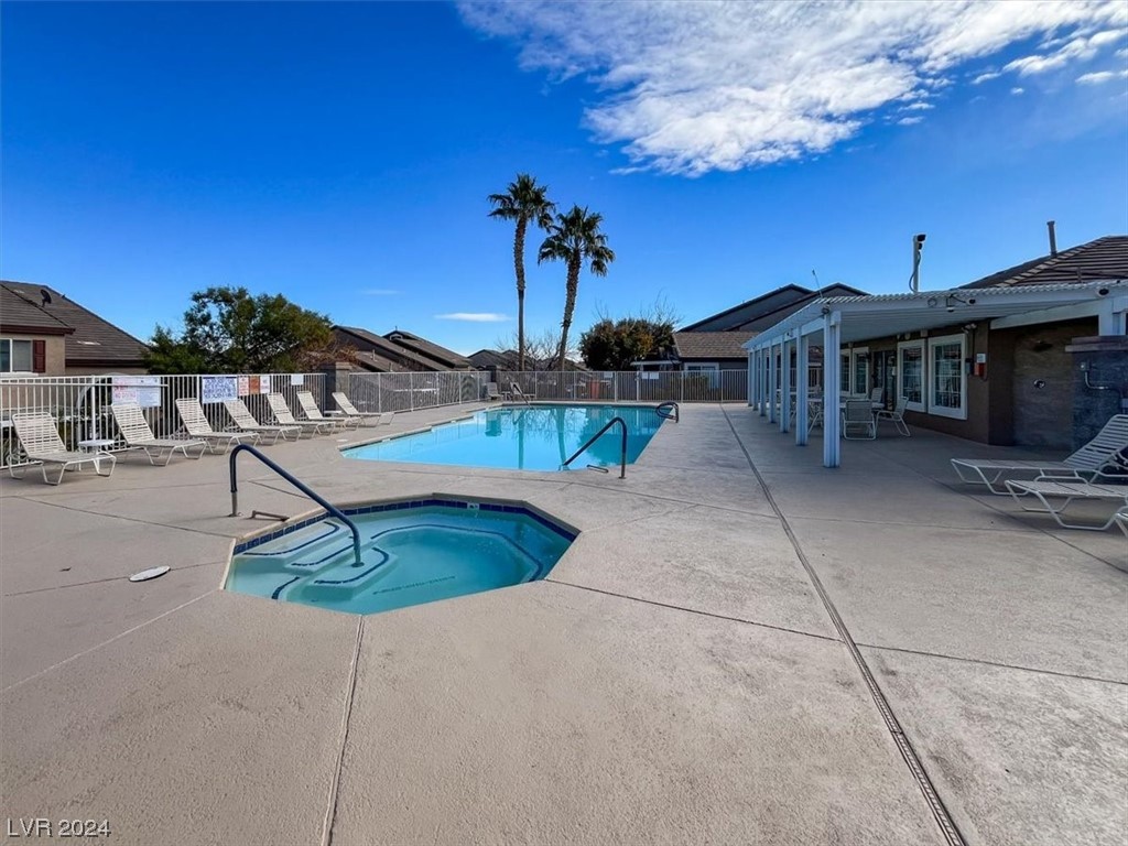 10244 Amber Hue Lane