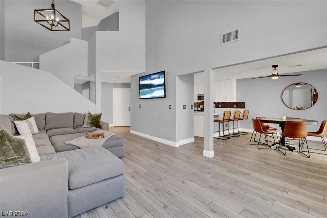 10244 Amber Hue Lane