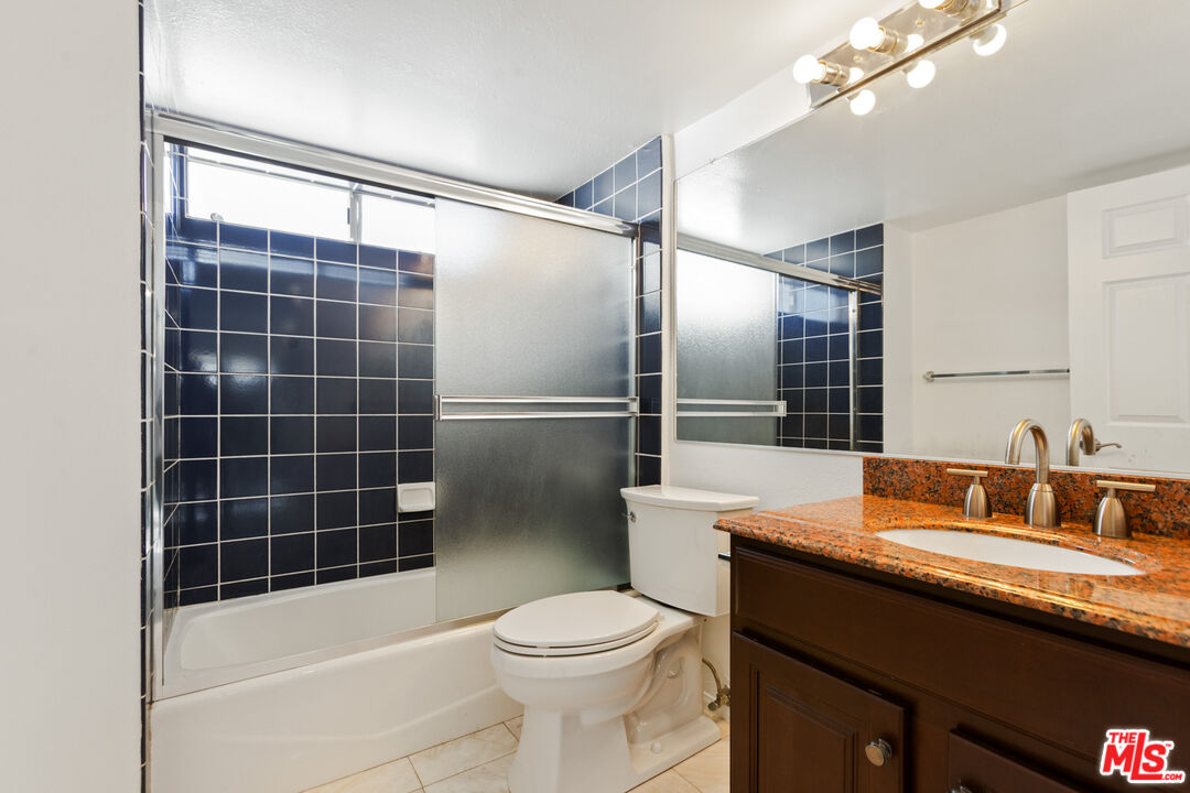 1250 S Westgate Ave Unit: 303