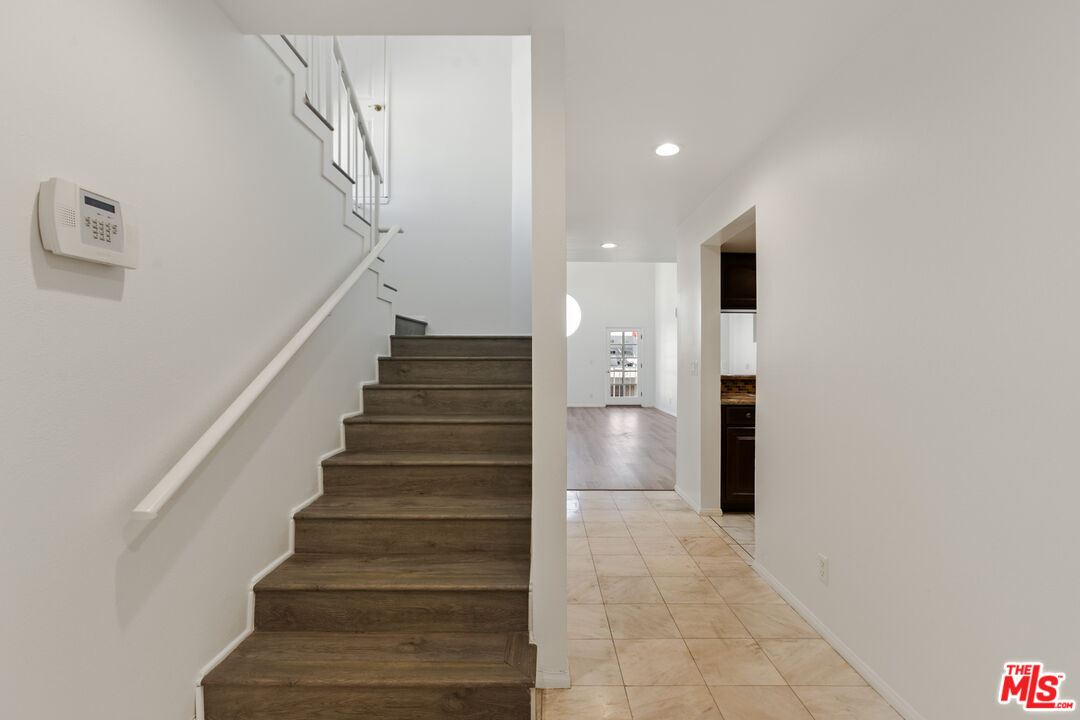 1250 S Westgate Ave Unit: 303