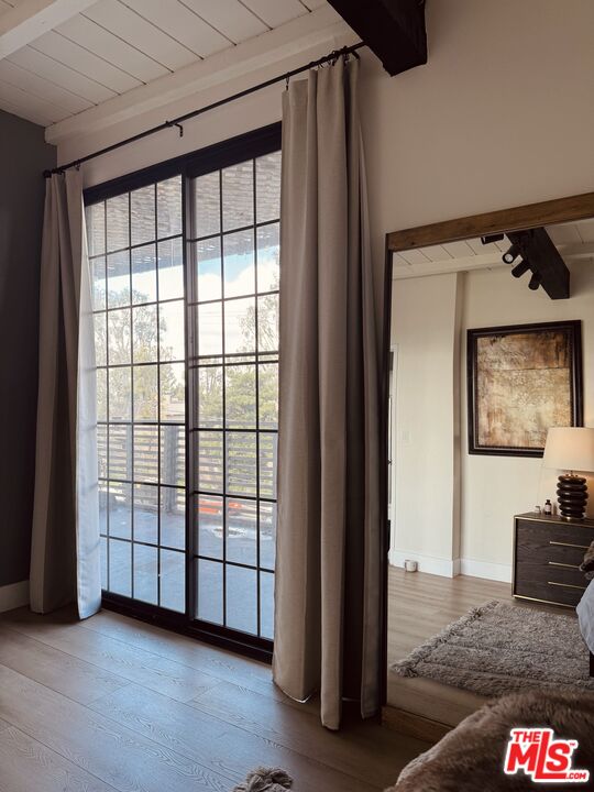 15146 Magnolia Blvd Unit: 1