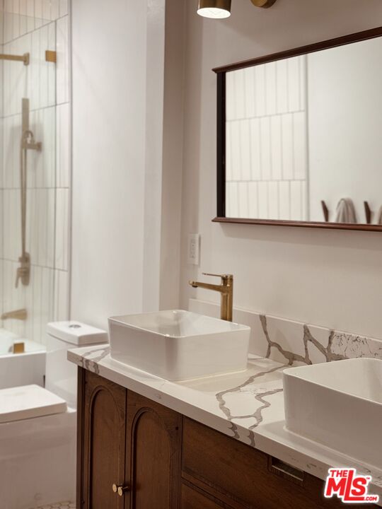 15146 Magnolia Blvd Unit: 1